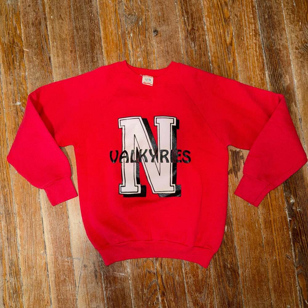 Vintage Fruit of the Loom Valkyries Sweatshirt Red Crewneck